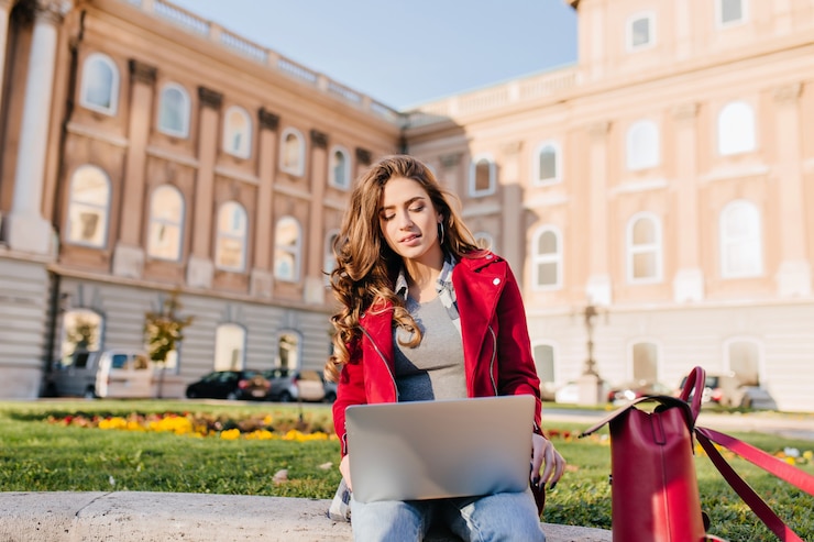 Top 5 Mistakes Students Make When Planning to Study Abroad — And How to Avoid Them
